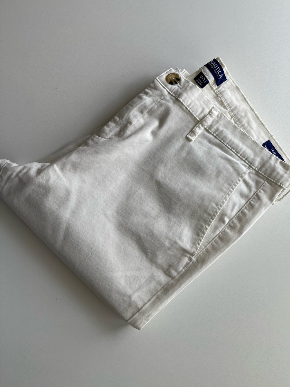 Nautica Women's White Cropped Pants